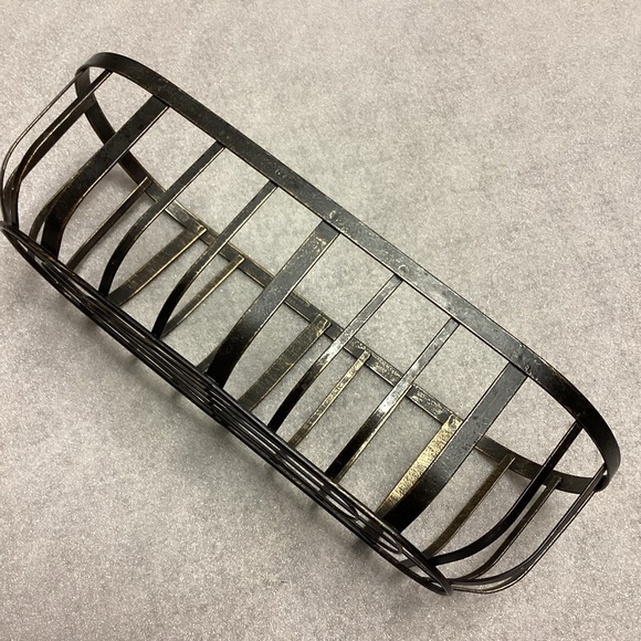 Black Metal Wire Basket * Fruit Basket & More - Picture 4 of 9